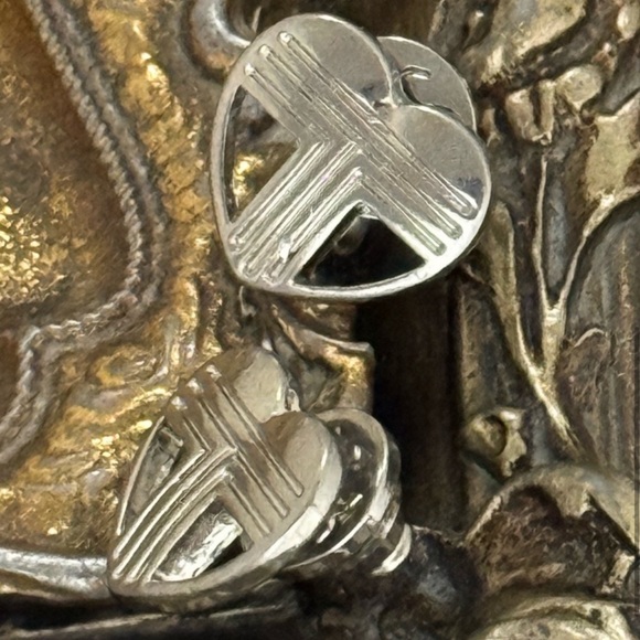 TORY BURCH • Silver Adeline Fret Logo Earrings - Picture 5 of 5